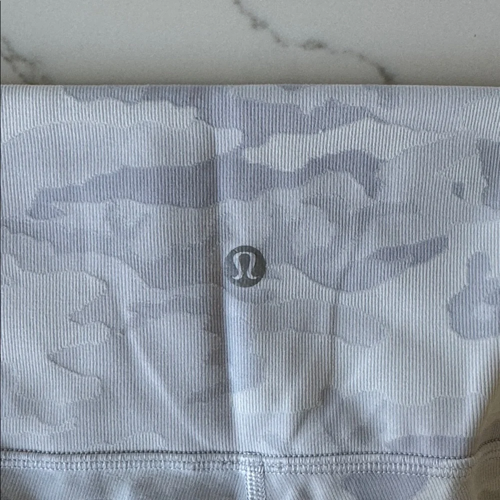 LULULEMON leggings size 8 camo jacquard alpine white high waist full length grey - Picture 5 of 6